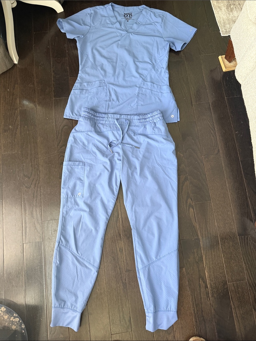 Barco One Light Blue Jogger Scrub Set Top and pants! - Comfortable Women's NWOT!